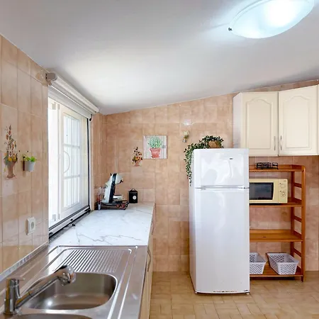 Apartment Riverside 3 Bdr With River View Near Portimao *