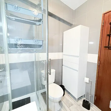 Riverside 3 Bdr With River View Near Portimao Apartment Estombar