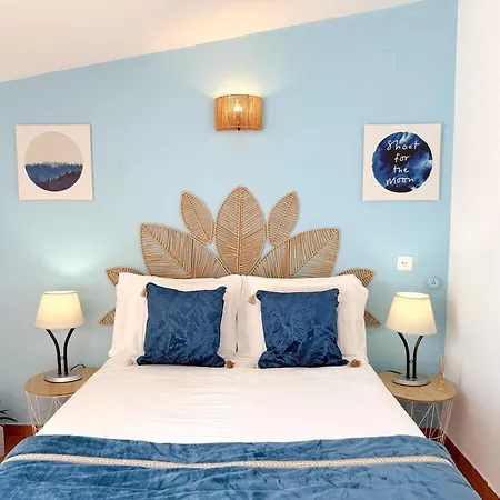 Riverside 3 Bdr With River View Near Portimao شقة