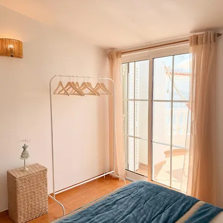 Riverside 3 Bdr With River View Near Portimao * Estômbar